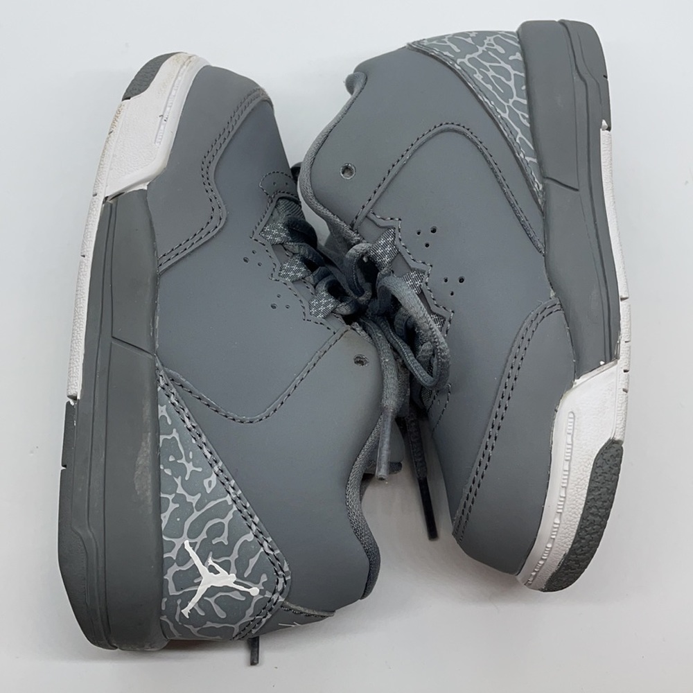 Air Jordan Flight (8) - Picture 3 of 11